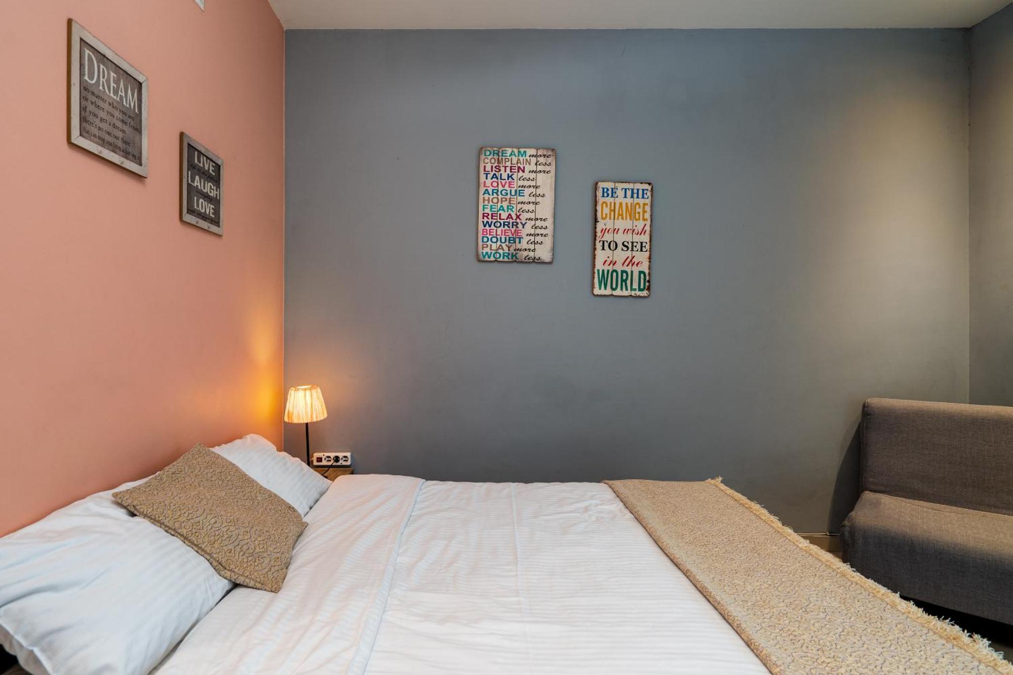 Ideally Located Apartment In Central Athènes Extérieur photo