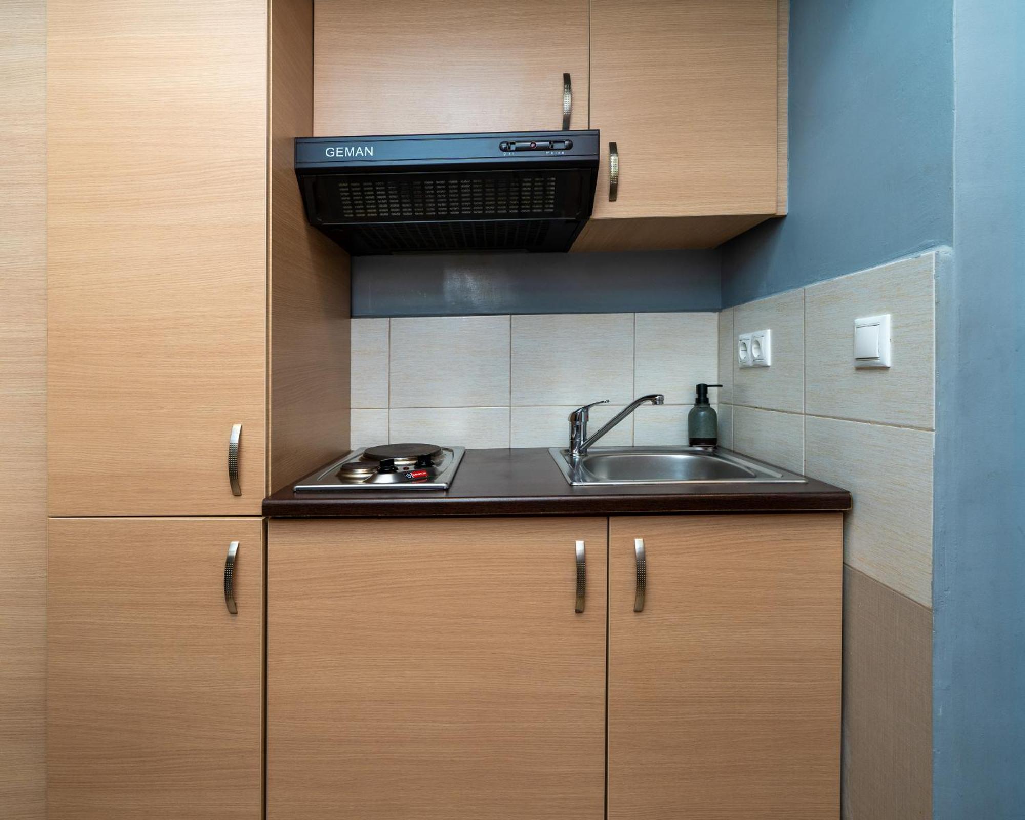 Ideally Located Apartment In Central Athènes Extérieur photo